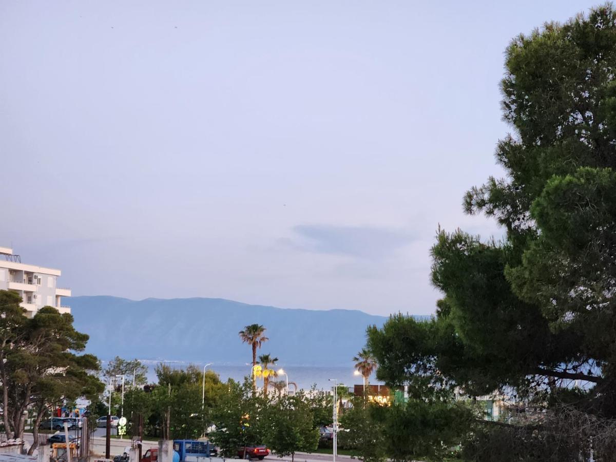Sea Front Villa Vlore Exterior photo